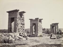 francis_frith_1822-98._the_three_pylon_gateways_1857-59.jpg francis_frith_1822-98._the_three_pylon_gateways_1857-59.jpg