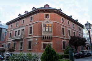 palacio_de_zabalburu_madrid_02.jpg palacio_de_zabalburu_madrid_02.jpg